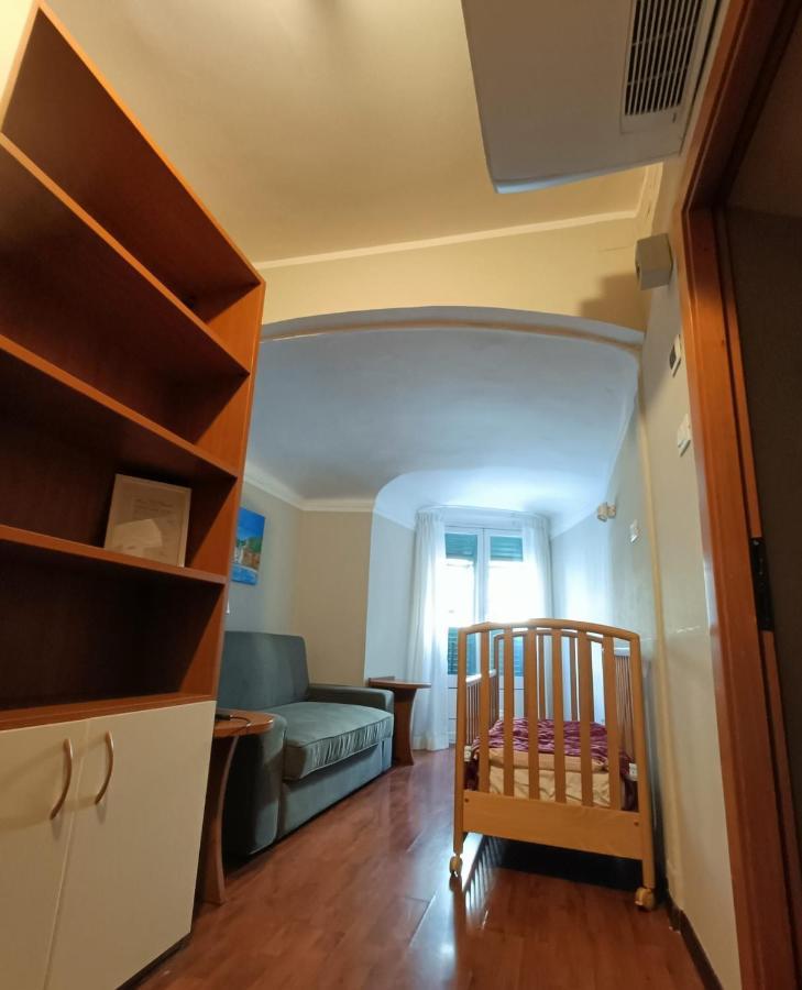 Hotel Helvetia Genova Esterno foto